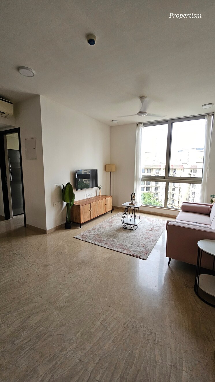 Master Bedroom, hiranandani-gardens-solitaire 4 Bedroom 2300 Sq.Ft. Apartment In Powai Mumbai 8819066