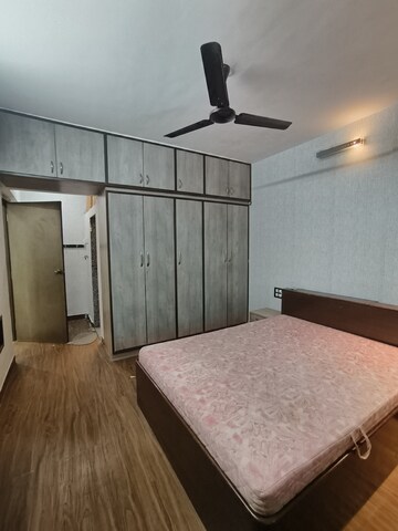 Bedroom in 2 BHK Apartment at Poonam Residency I, Borivali West – for Rent