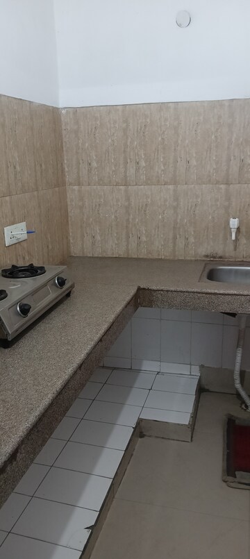 Bathroom in 1.5 BHK Builder Floor at RWA Apartments Sector 51, Sector 51 – for Rent