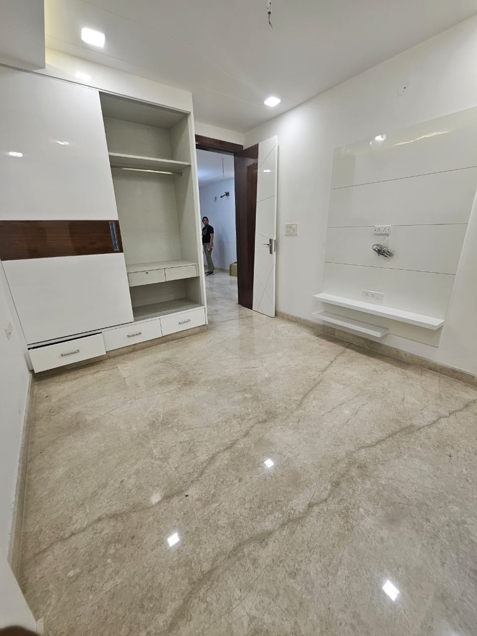 2 BHK + Extra Room Builder Floor For Sale in Prashant Vihar