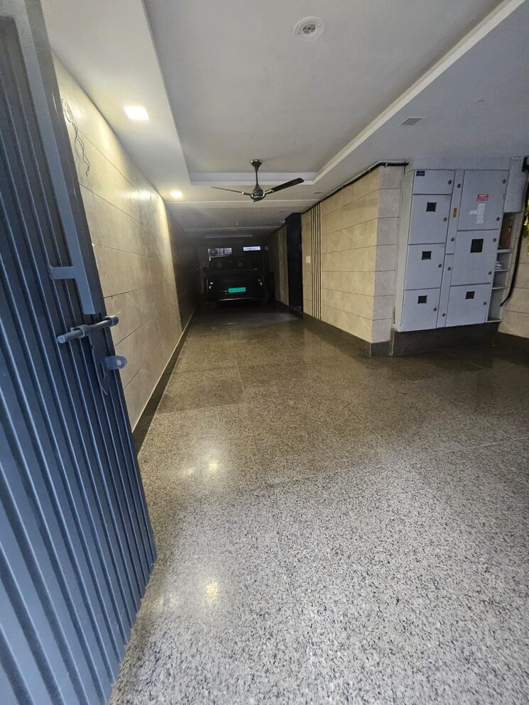 Other, prashant vihar 2 Bedroom 950 Sq.Ft. Builder Floor In Prashant Vihar Delhi 8819076