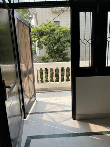 Balcony in 3 BHK Independent House at Sector 49 – for Rent