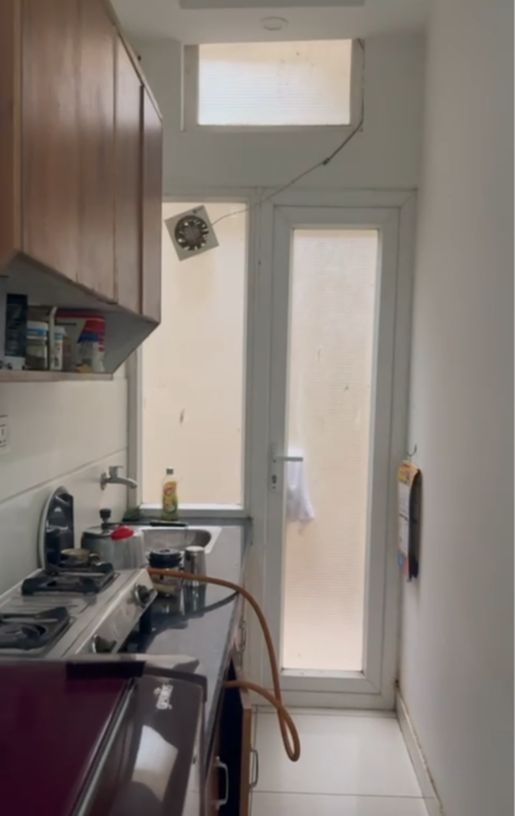 Kitchen, dlf-pink-town-house 1 RK 350 Sq.Ft. Builder Floor In Dlf City Phase 3 Gurgaon 8819133