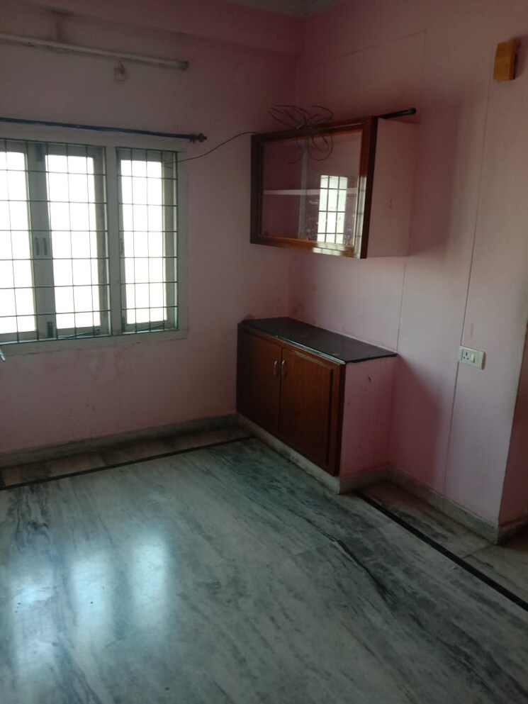 Room, silpa-residency-i 3 Bedroom 1500 Sq.Ft. Apartment In Hi Tech City Hyderabad 8819131