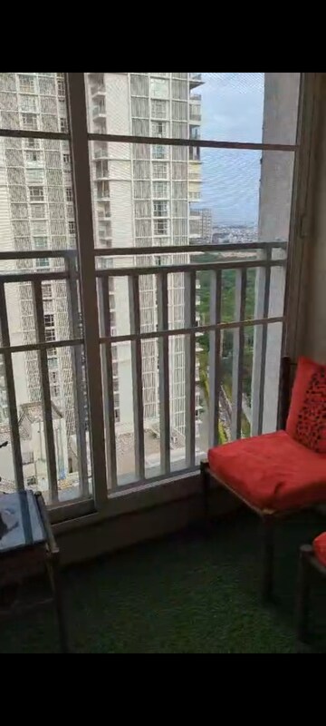 Room in 3 BHK Apartment at Lodha Meridian, Kukatpally – for Rent