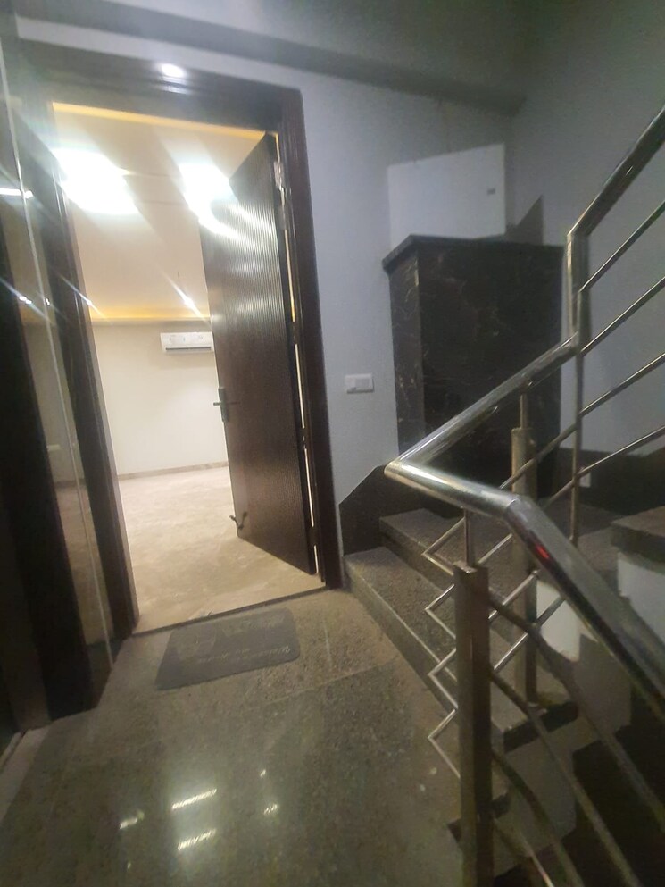 Kitchen, prashant vihar 4 Bedroom 2500 Sq.Ft. Builder Floor In Prashant Vihar Delhi 8819154