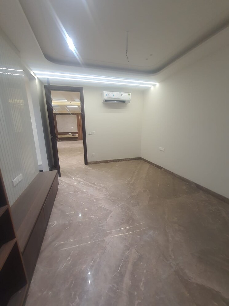 Room, prashant vihar 4 Bedroom 2500 Sq.Ft. Builder Floor In Prashant Vihar Delhi 8819154