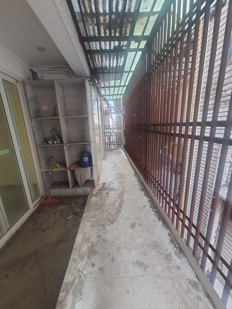 Balcony, prashant vihar 4 Bedroom 2500 Sq.Ft. Builder Floor In Prashant Vihar Delhi 8819154