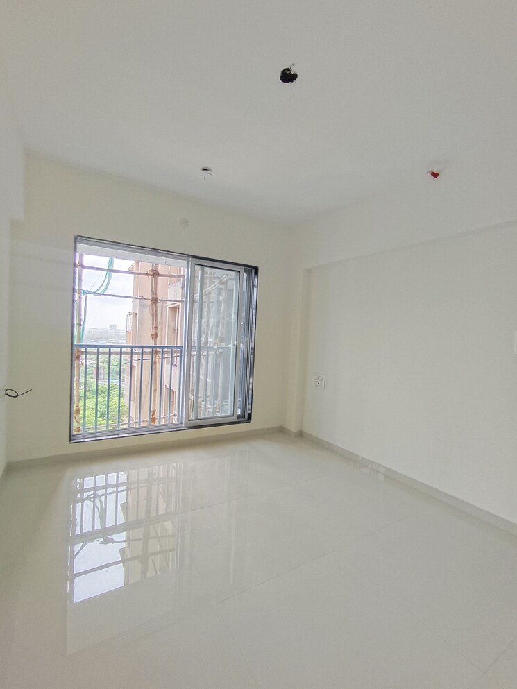 Room, borivali west 2 Bedroom 880 Sq.Ft. Apartment In Borivali West Mumbai 8819224