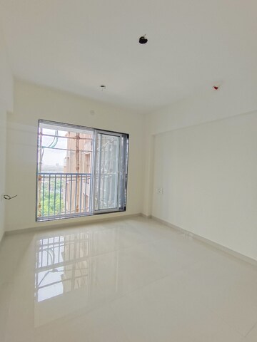 Room in 2 BHK Apartment at Borivali West – for Rent
