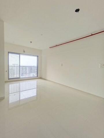 Room in 2 BHK Apartment at Borivali West – for Rent