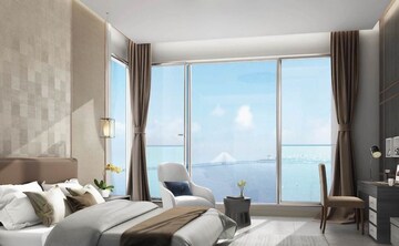 Room in 4 BHK Apartment at Hubtown 25 South, Prabhadevi – for Rent