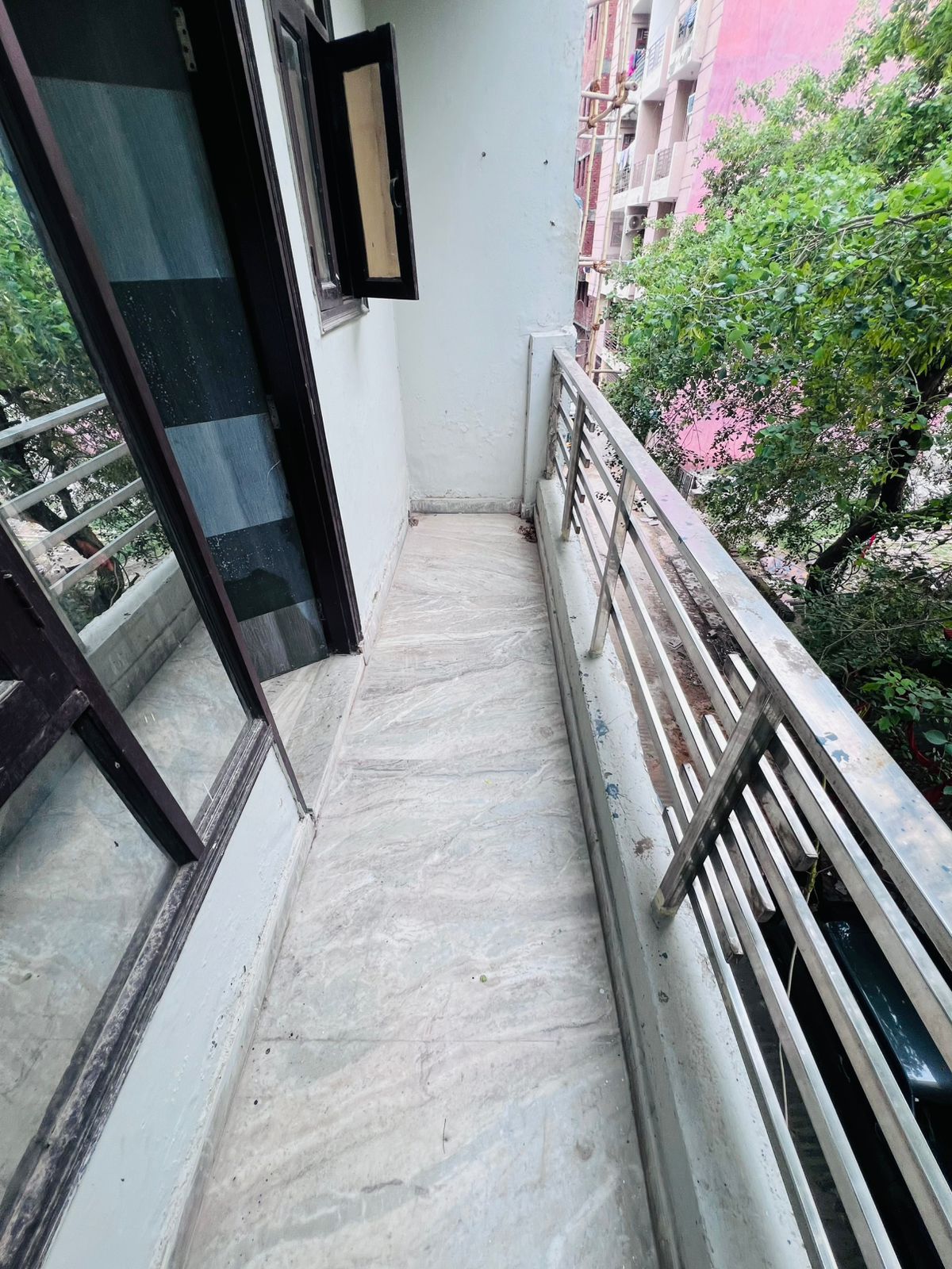 1 BHK Builder Floor For Rent in Chattarpur