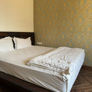 Bedroom in  Pg at Udyog Vihar Phase 5 – for Rent
