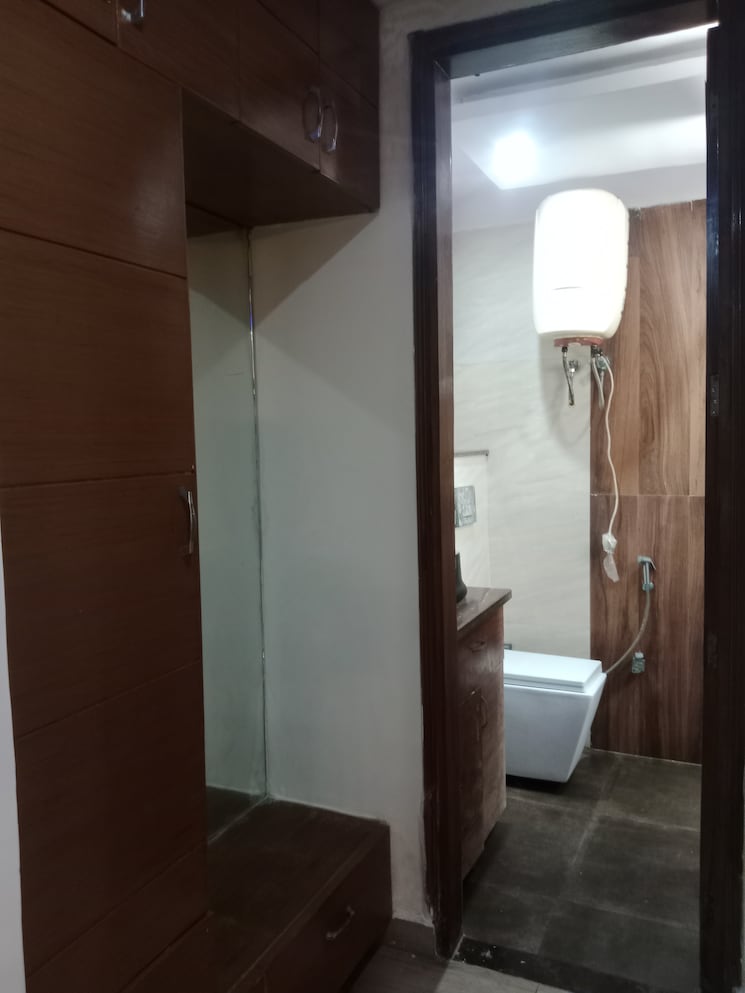 Master Bedroom, ashoka enclave 4 Bedroom 2000 Sq.Ft. Builder Floor In Ashoka Enclave Faridabad 8819344