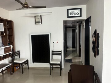 Team Area in 1 BHK Apartment at Dosti Planet North, Shilphata – for Rent