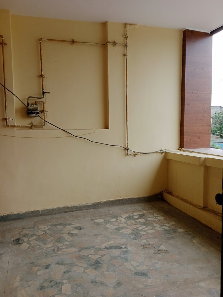 Room, ashoka enclave 2 Bedroom 1650 Sq.Ft. Builder Floor In Ashoka Enclave Faridabad 8819397