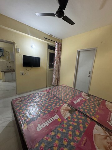 Bedroom in 2 BHK Apartment at Surya Towers Zirakpur, Lohgarh – for Rent