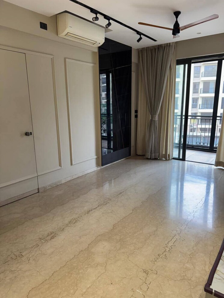 Room, lodha-sterling 3 Bedroom 977 Sq.Ft. Apartment In Kolshet Road Thane 8819403