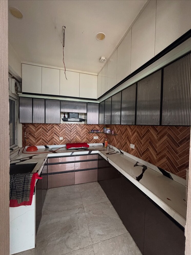 Kitchen, tata-serein 3 Bedroom 940 Sq.Ft. Apartment In Pokhran Road No Two Thane 8819437
