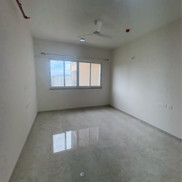 Room in 3 BHK Apartment at K Raheja Reserve, Mohammadwadi – for Rent