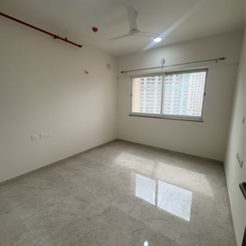 Room in 3 BHK Apartment at K Raheja Reserve, Mohammadwadi – for Rent