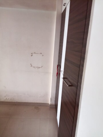 Furnished Amenities in 2 BHK Apartment at Kailash Height, Virar West – for Rent