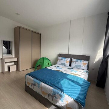 Bedroom in 3 BHK Apartment at Juhu – for Sale