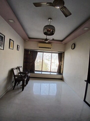Master Bedroom in 2 BHK Apartment at Mantri Park, Goregaon East – for Rent