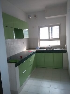 Kitchen in 3 BHK Builder Floor at BPTP Elite Floors, Sector 83 – for Sale