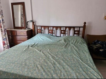 Bedroom in 3.5 BHK Apartment at Lapis Lazuli Apartment, Koregaon Park – for Rent