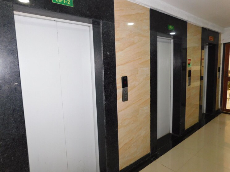 Room, goregaon west Pg For Boys & Girls In Goregaon West 8819582