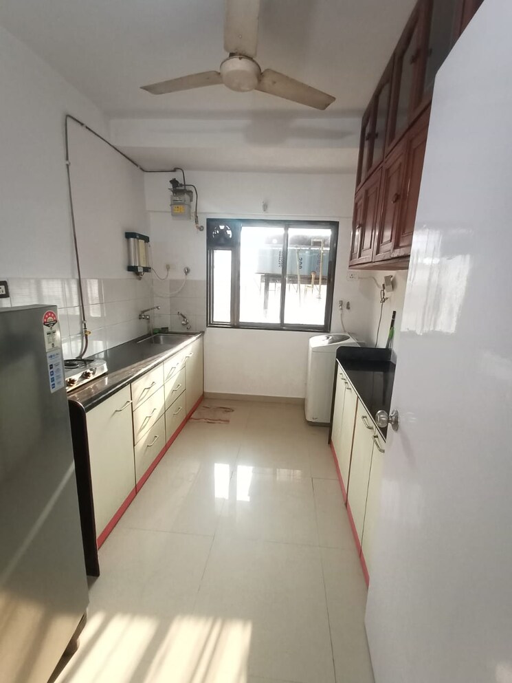 Kitchen, vastulabh-chs 3 Bedroom 1200 Sq.Ft. Apartment In Andheri East Mumbai 8819597