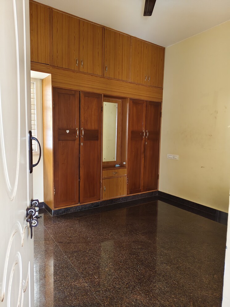 Room, halasuru 1 Bedroom 550 Sq.Ft. Builder Floor In Halasuru Bangalore 8819600