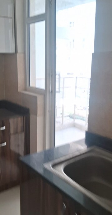 Room in 2 BHK Apartment at Assotech Blith, Sector 99 – for Sale