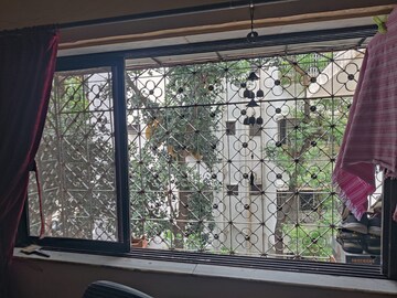 Balcony in 1 BHK Apartment at Borivali East – for Rent