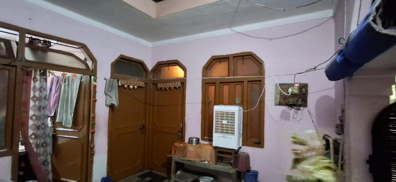 5 BHK + Extra Room Independent House For Sale in Sector 6