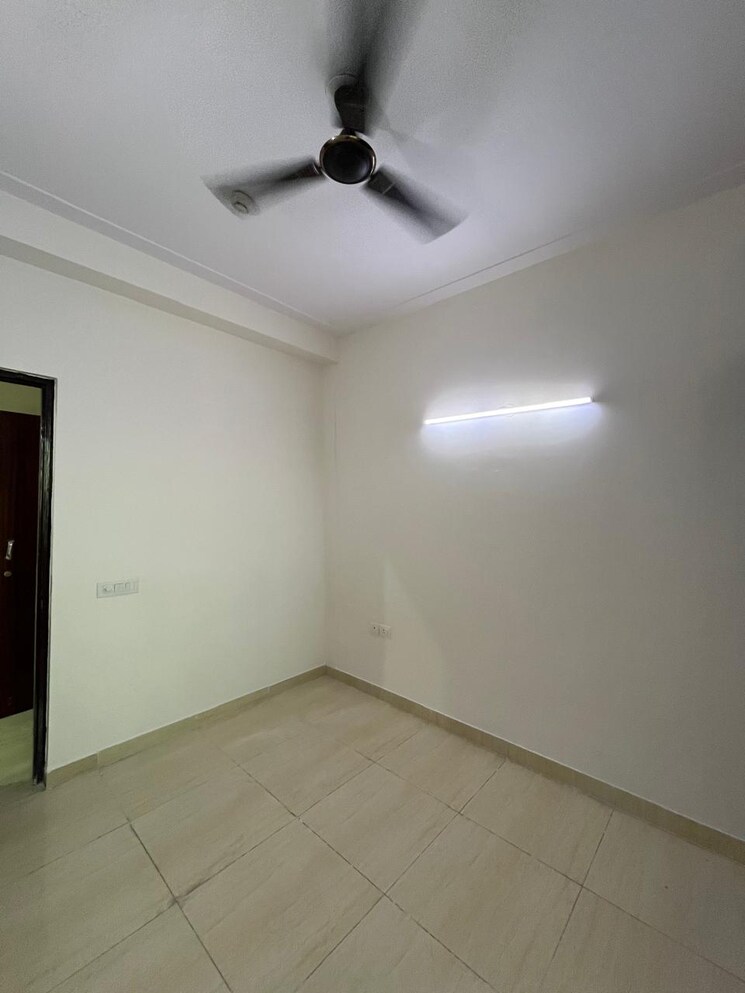 Room, gaur-city-2-14th-avenue 2 Bedroom 614 Sq.Ft. Apartment In Sector 16c Greater Noida Greater Noida 8819705