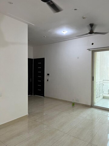 Room in 2 BHK Apartment at Gaur City 2 - 14th Avenue, Sector 16c Greater Noida – for Sale