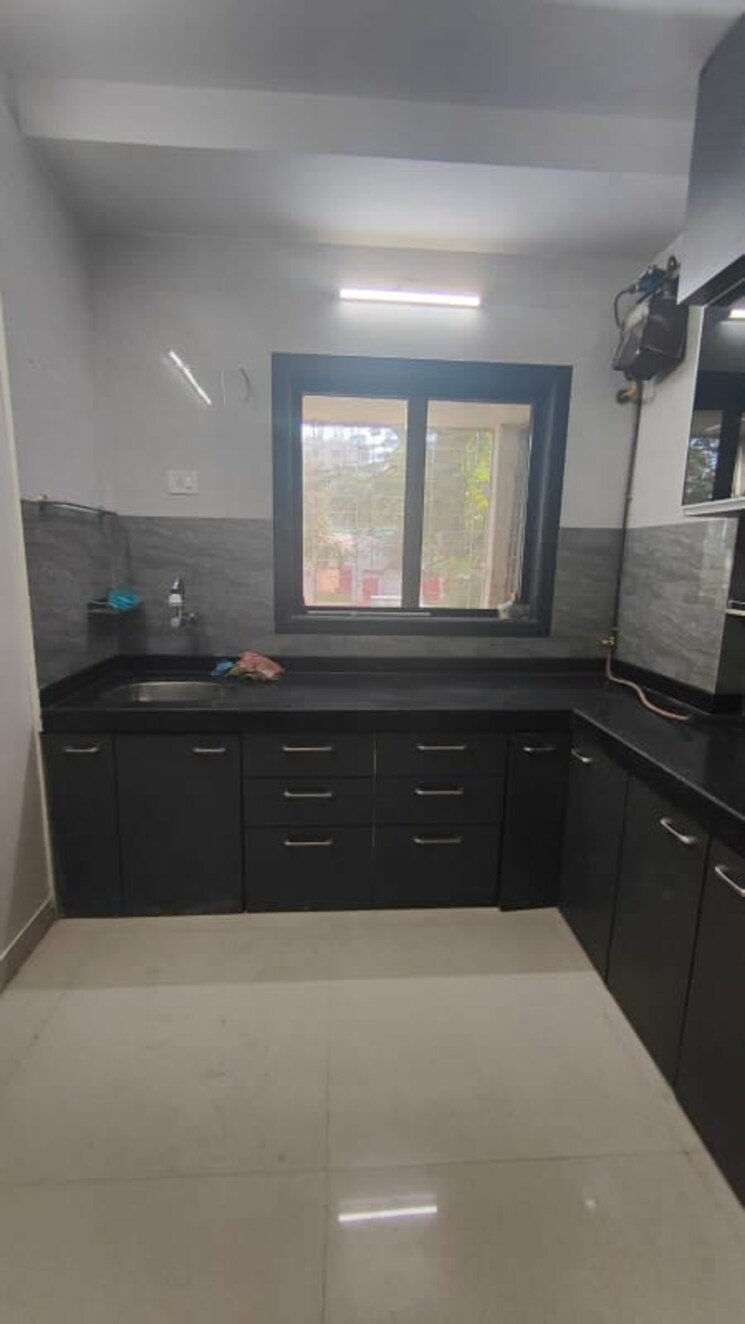 Kitchen, om-yogeshwar 1 Bedroom 550 Sq.Ft. Apartment In Dahisar West Mumbai 8819877