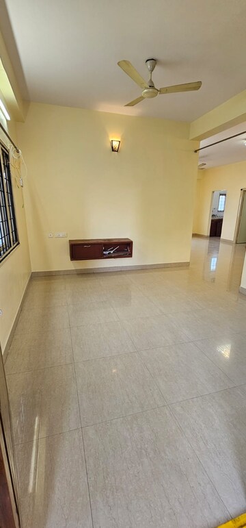 Room in 1 RK Apartment at Puri Diplomatic Greens Phase I, Sector 111 – for Rent