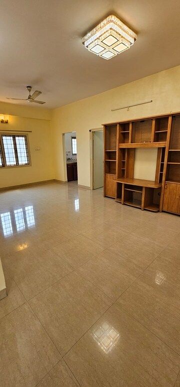Room in 1 RK Apartment at Puri Diplomatic Greens Phase I, Sector 111 – for Rent
