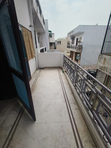 Balcony in 1 BHK Builder Floor at Sector 56 – for Rent