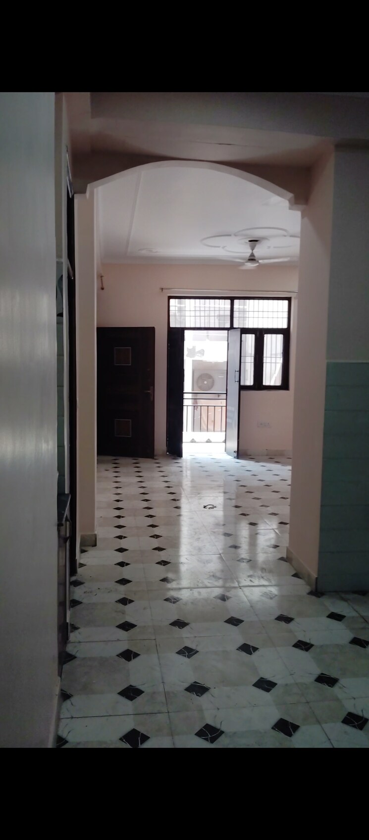 Room, sector 121 2 Bedroom 1250 Sq.Ft. Builder Floor In Sector 121 Noida 8819820
