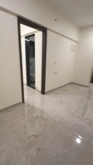 Room in 2 BHK Apartment at Kandivali East – for Sale