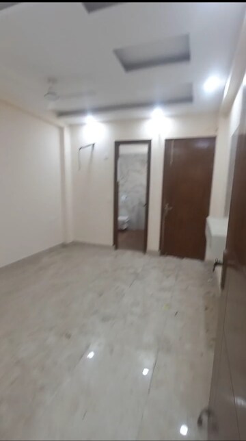 Room in 3 BHK Builder Floor at Fidato Honour Homes, Sector 89 – for Rent