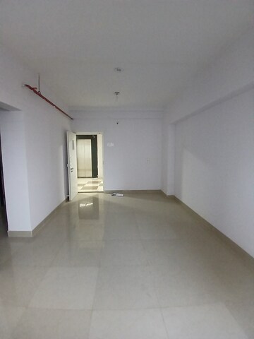 Furnished Amenities in 1 BHK Apartment at Vastukala Niwara CHS, Goregaon West – for Rent