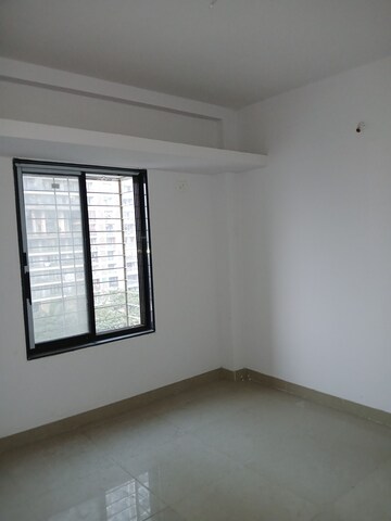 Furnished Amenities in 1 BHK Apartment at Vastukala Niwara CHS, Goregaon West – for Rent