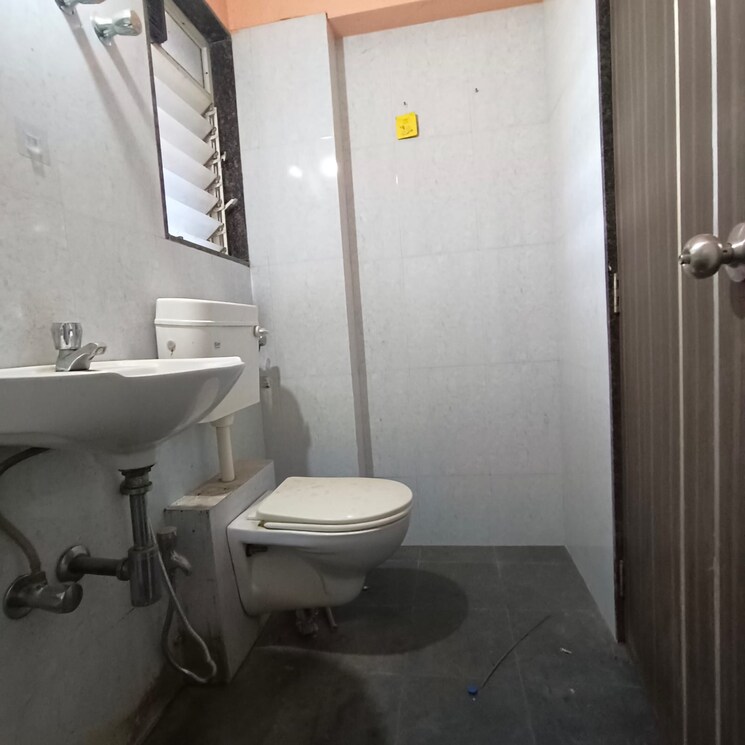 Bathroom, pushakraj-chs 2 Bedroom 1150 Sq.Ft. Apartment In Mulund East Mumbai 8819971