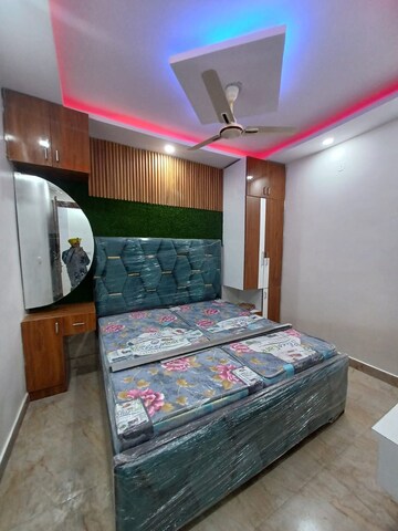 Bedroom in 3 BHK Builder Floor at Dwarka Mor – for Rent